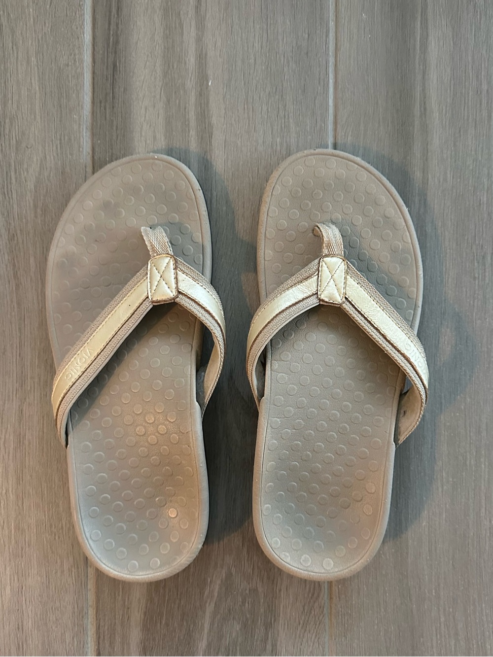 Vionic Metallic Beige/Taupe Flip Flop Sandals